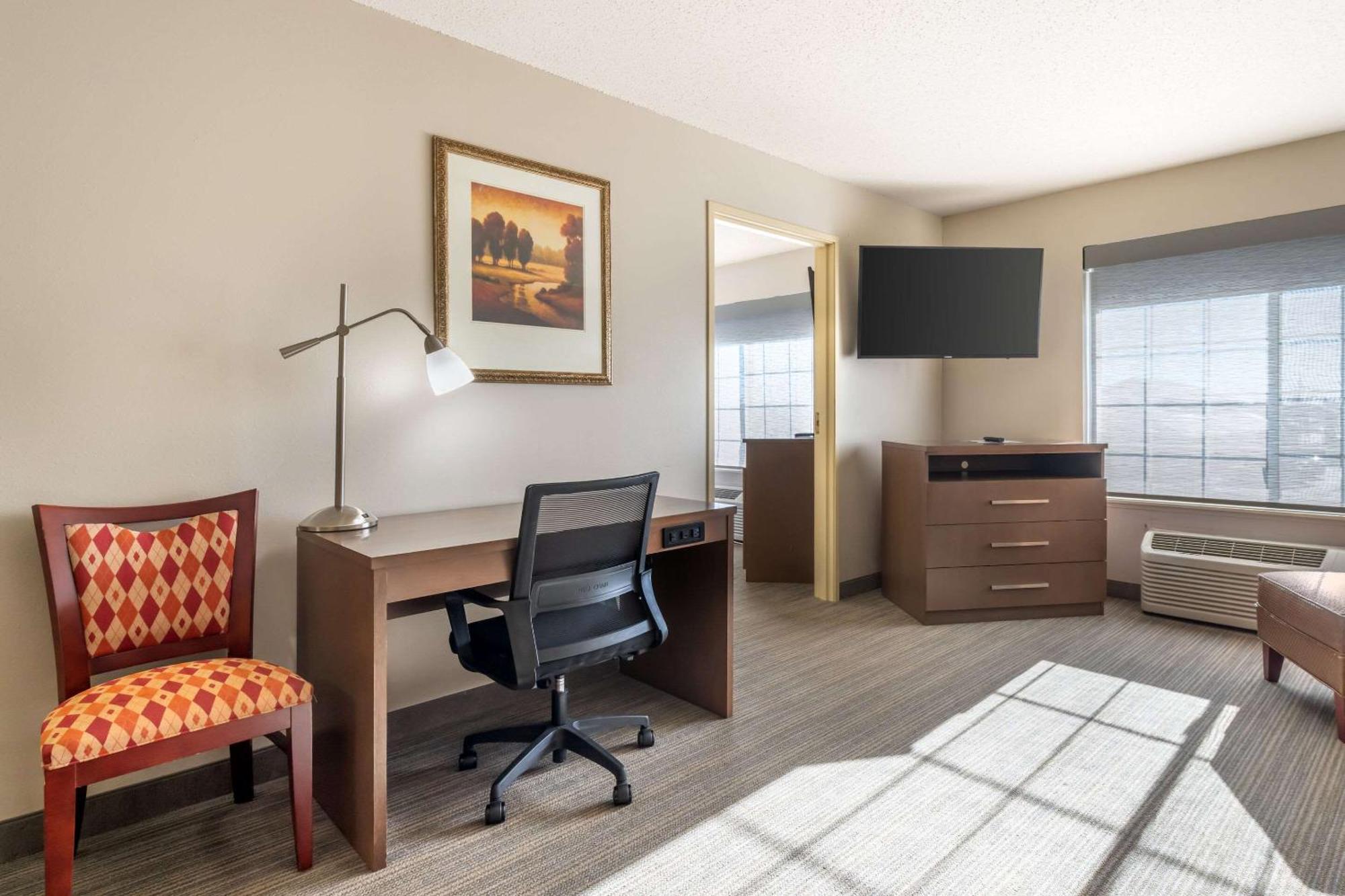 Country Inn & Suites By Radisson, Watertown, Sd Екстер'єр фото