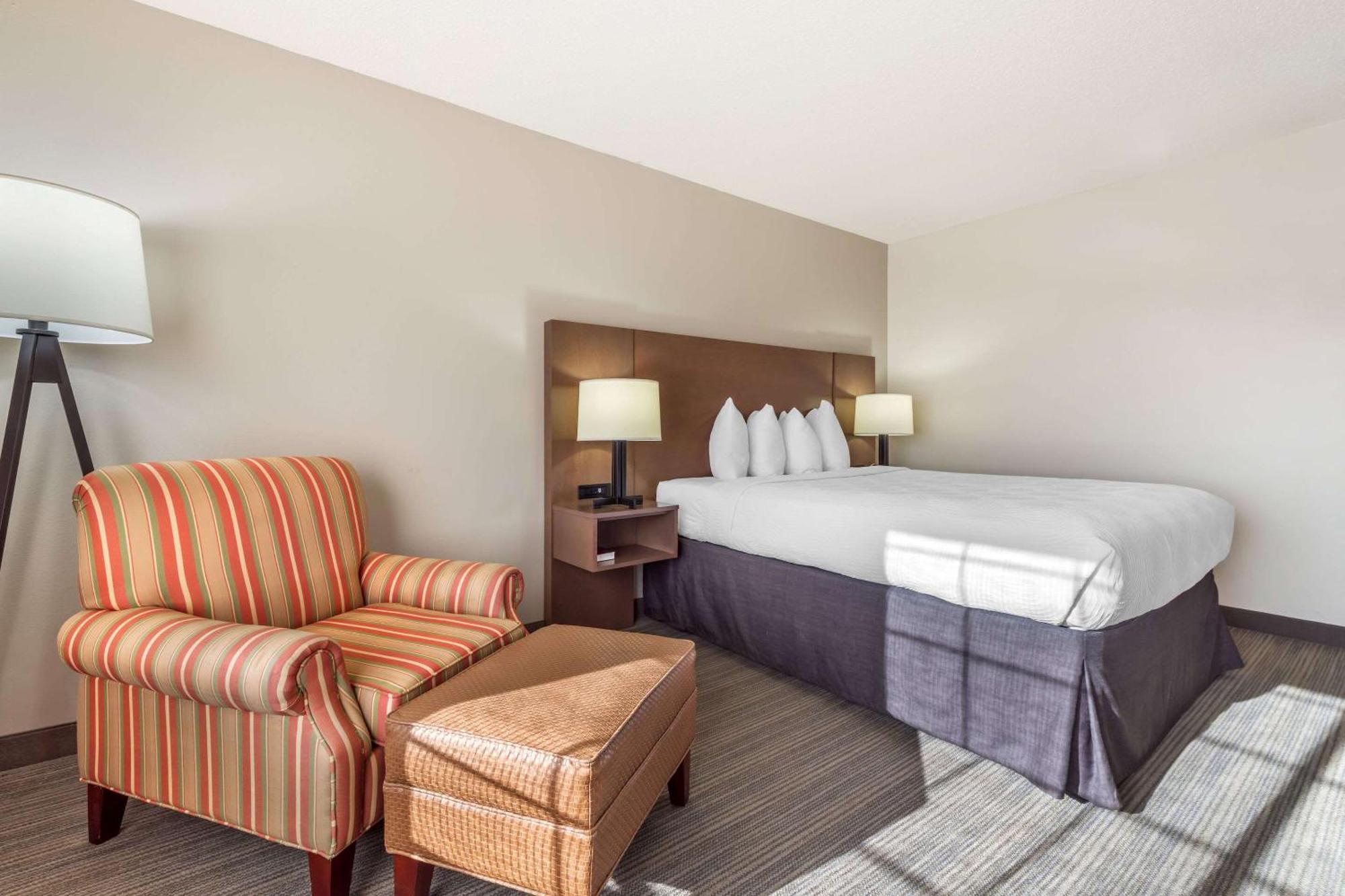 Country Inn & Suites By Radisson, Watertown, Sd Екстер'єр фото