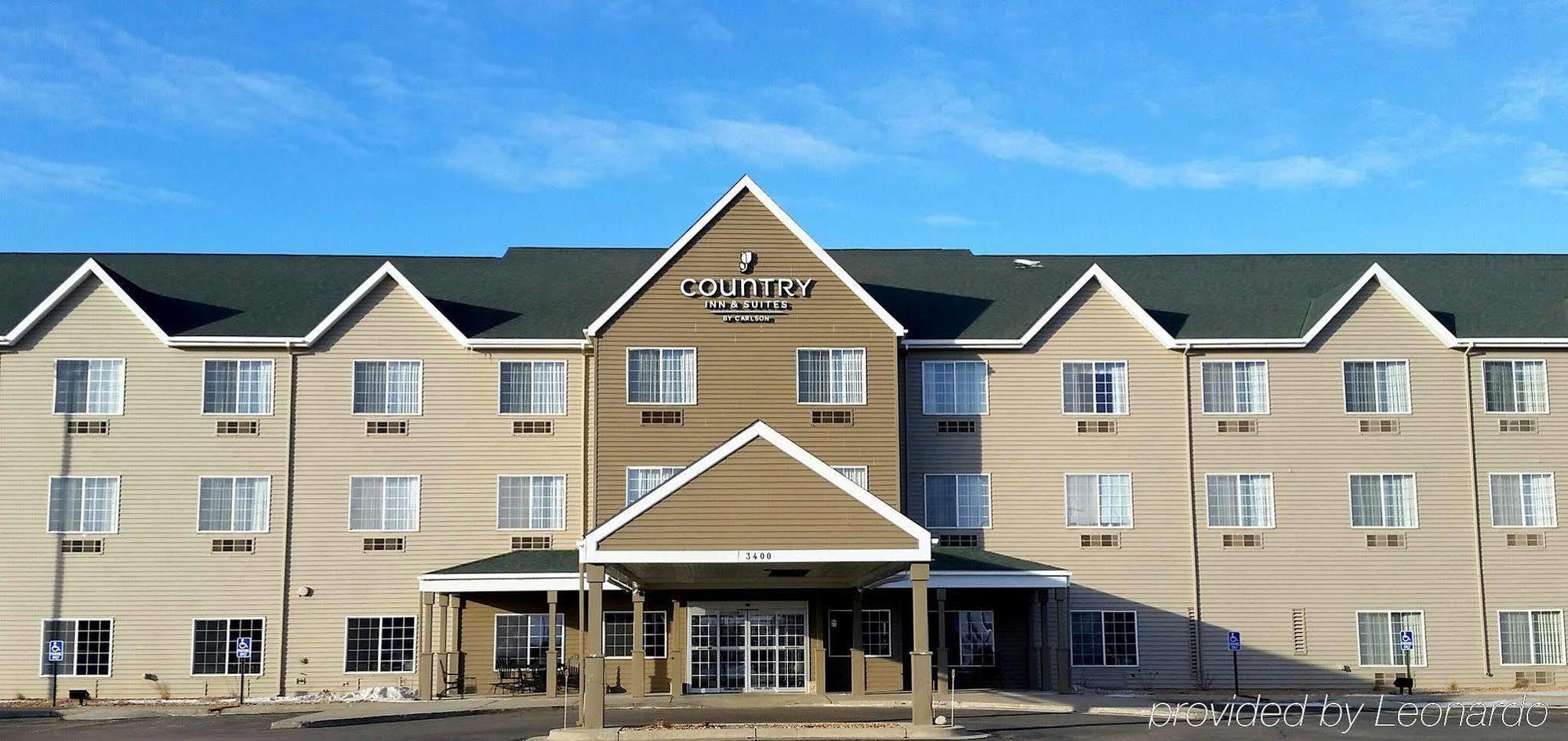 Country Inn & Suites By Radisson, Watertown, Sd Екстер'єр фото
